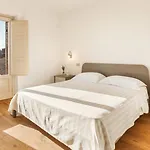 Villa Casale Grottini 8, Emma